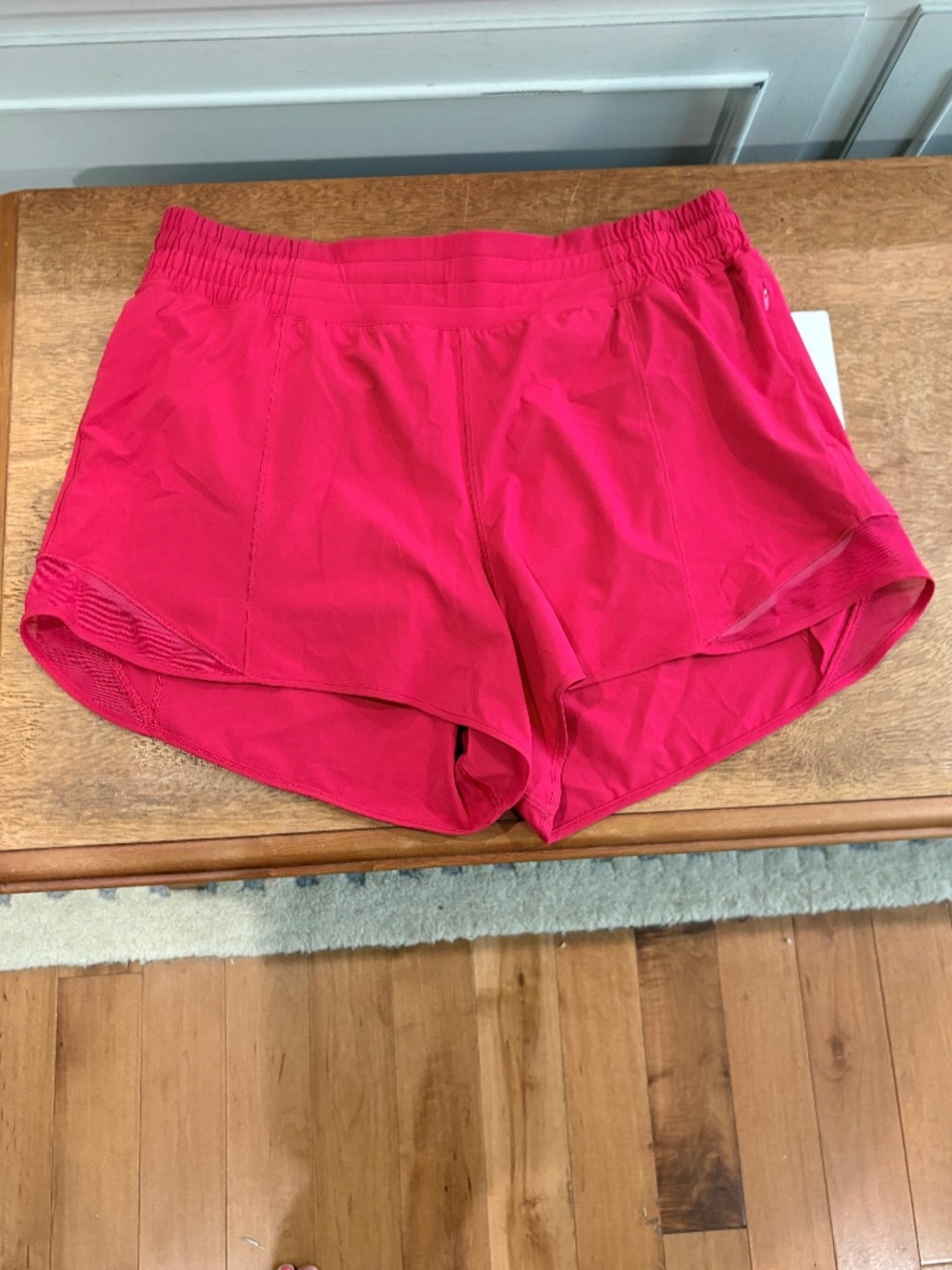 Lululemon Hotty Hot HR short 4 inch Mulberry Spark
